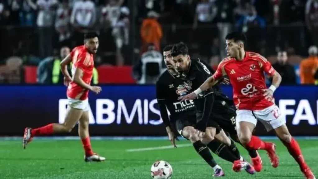 الصورة الرئيسية لمقال: غيابات القمة.. الأهلي والزمالك يفتقدان 5 لاعبين قبل مواجهة الأحد