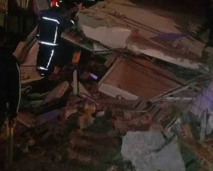 انهيار عقار مأهول في شرق الإسكندرية والبحث جارٍ عن مفقودين