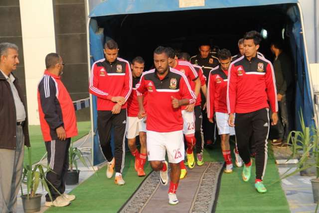 حسام عاشور لاعب النادي الأهلي