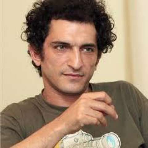 عمرو واكد