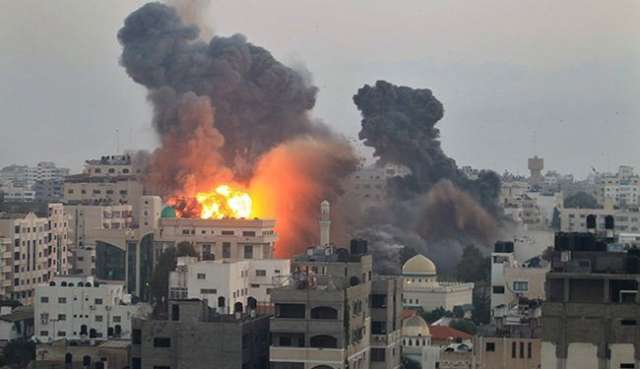 صورة من إعتداءات الصهاينة على غزة