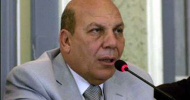 اللواء عادل لبيب وزير التنمية المحلية والإدارية
