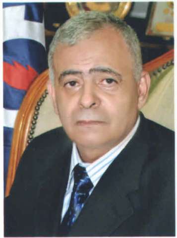 محافظ السويس أحمد يوسف السروي