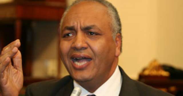 الكاتب الصحفى مصطفى بكرى