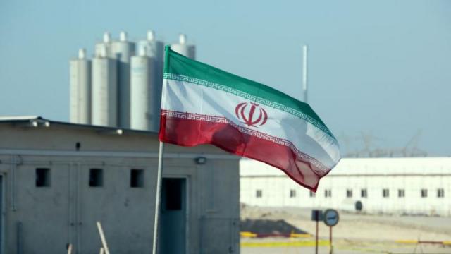 صحيفة إسرائيلية تكشف تفاصيل الهجوم على منشأة نووية إيرانية