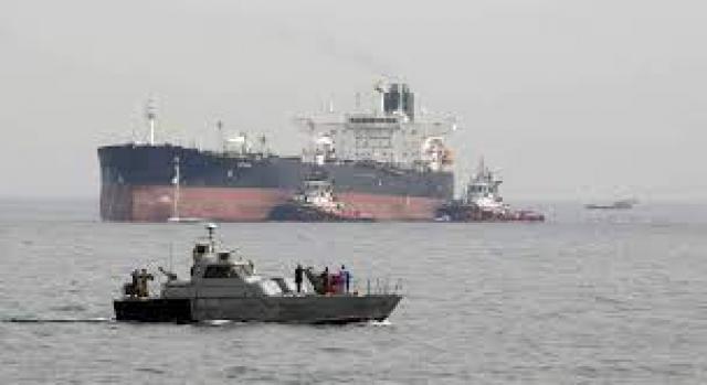 إندبندنت: بريطانيا تستعد للرد على إيران بعد استهداف ناقلة النفط الإسرائيلية