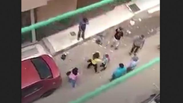 بعد تداول فيديو بالواقعة.. القبض على شاب تحرش بسيدة في القاهرة