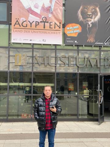 شرشر أمام متحف توت عنخ آمون في مدينة مانهايم الألمانية 
