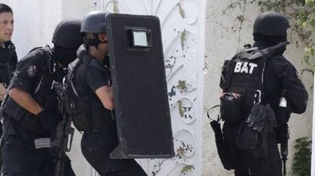 تونس: تفكيك خلية إرهابية ضمت 20 عنصرا