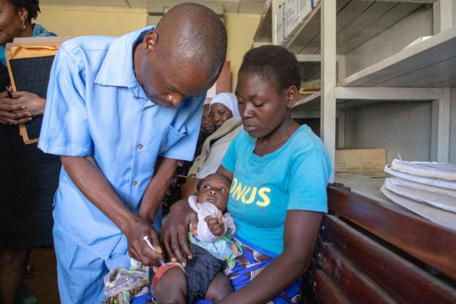 أطباء بلا حدود : أكثر من 29 ألف طفل من جنوب السودان يعالجون من الملاريا