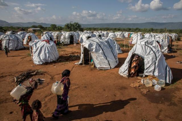 كينيا إلى تعمل على تسهيل اندماج اللاجئين