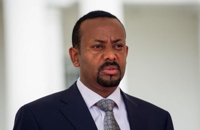 نهاية آبي أحمد تقترب.. رئيس الوزراء الإثيوبي يضطر لخوض المعركة مع قوات تيجراي بنفسه