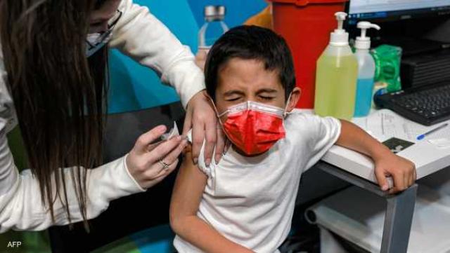 ”تاسع دولة” تبدأ تطعيم أطفال الخمس سنوات بلقاح كورونا.. تعرف عليها