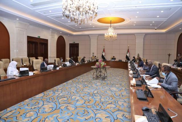 اجتماع طارئ لمجلس السيادة في السودان لبحث خريطة طريق واستقالة حمدوك