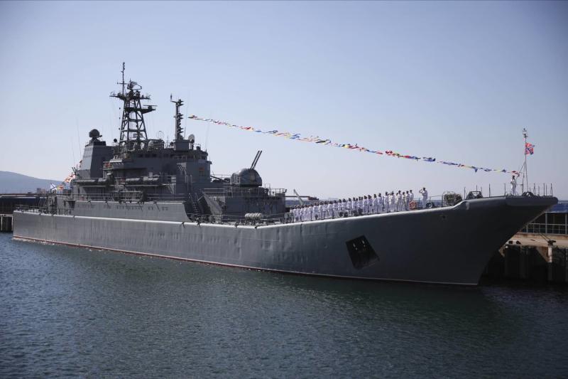 منع السفن الروسية.. أوروبا وبريطانيا يدخلون حرب الموانئ مع موسكو
