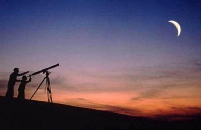 ”البحوث الفلكية”: هلال شهر ذو القعدة يولد غدا