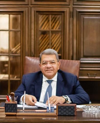 عمرو الجارحى (رئيس مجلس الإدارة والعضو المنتدب لميدبنك)