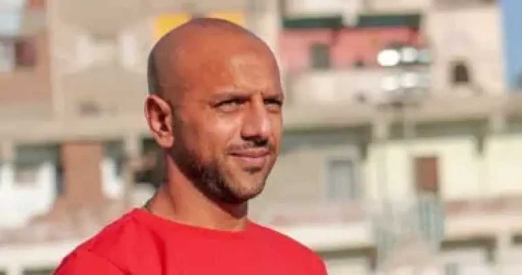 معتز إينو يزيح الستار لـ”النهار” على اسم مدرب يهدد قطبي الكرة المصرية.. تفاصيل