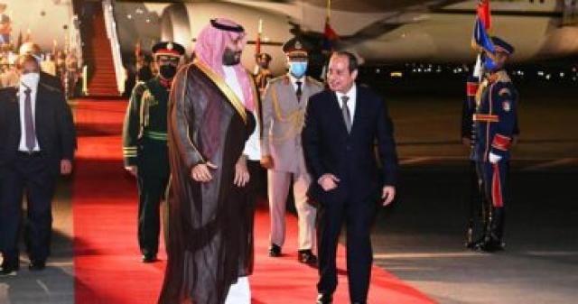 ”الرياض” السعودية تسلط الضوء على زيارة ولى العهد لمصر