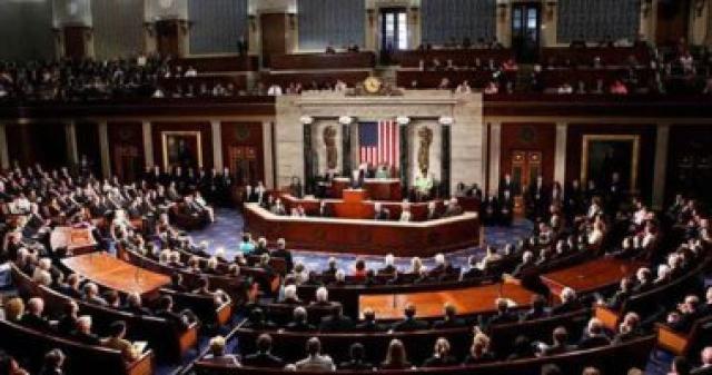 مجلس الشيوخ الأمريكى يوافق على مناقشة مشروع قانون للتخفيف من انبعاثات الكربون