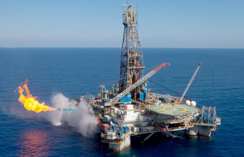 البترول: نستهدف تحقيق استثمارات بـ 8 مليار دولار في قطاع الغاز والنفط