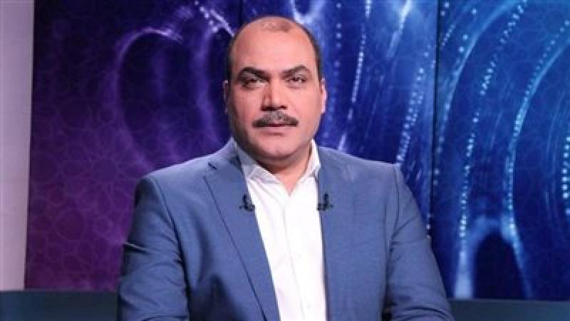 محمد الباز يُهاجم شقيق عادل إمام: حصل على ملايين الجنيهات والنجم مش بخير