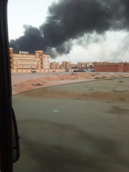 نشوب حريق بمصنع مراتب بمدينة العاشر من رمضان
