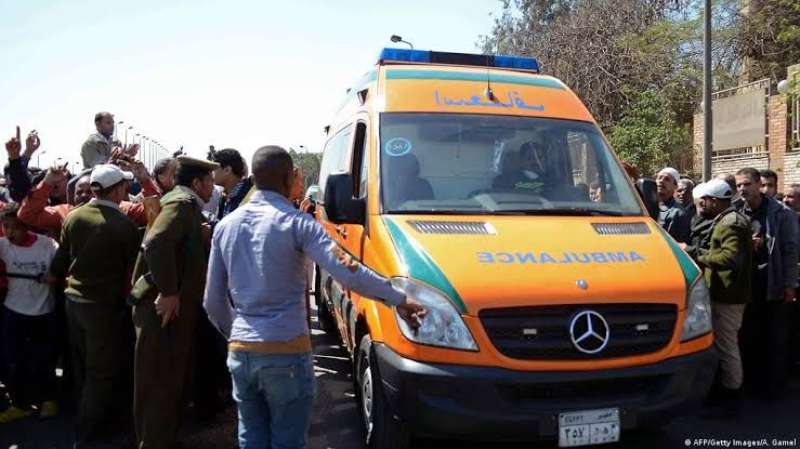 سقوط حمولة خشب من سيارة نقل على 3 مواطنين في المنوفية
