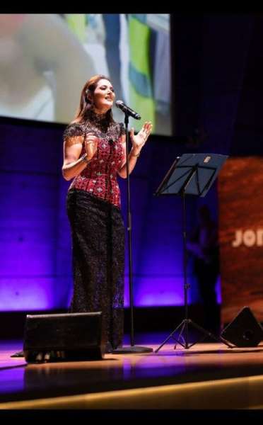 الأردنية زين عوض: عشت لحظات ساحرة مليئة بالفخر والاعتزاز على مسرح اليونسكو