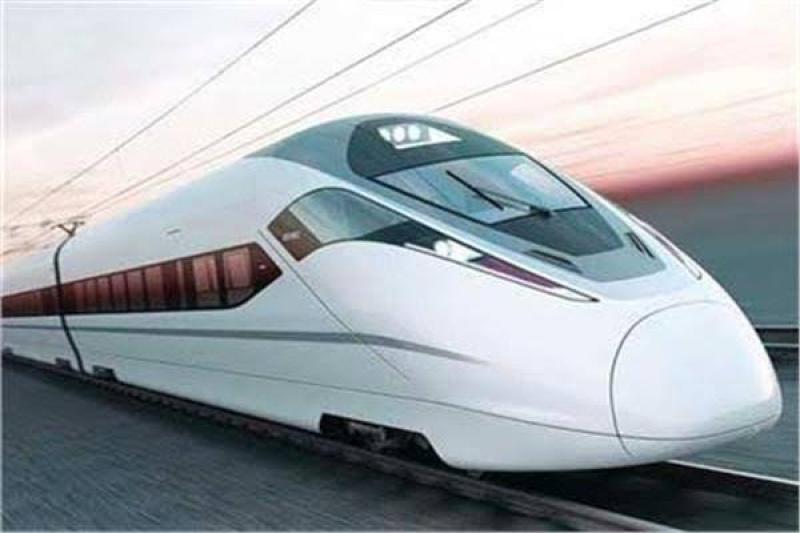 شق الجبال لتنفيذ المسار.. بدء أعمال تنفيذ أول قطار سريع في مصر