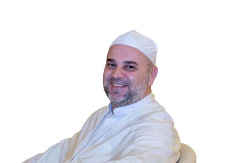 مهاجري زيان رئيس الهيئة الأوروبية للمراكز الإسلامية