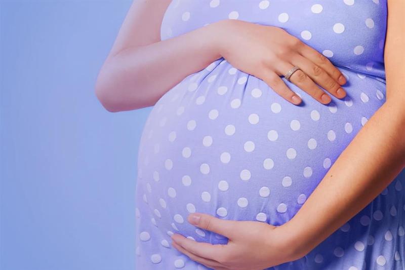 بيان هام من ”الصحة” بشأن السيدات الحوامل