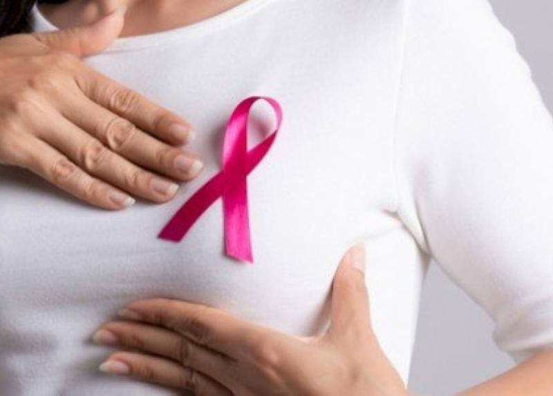 سرطان الثدي.. علامات الإصابة به وأسبابه