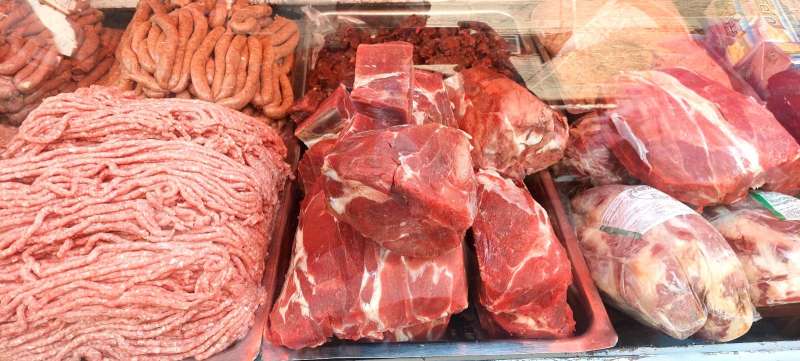 اللحمة بـ 120 جنيها والسجق بـ 80.. أسعار اللحوم المستوردة بالأسواق اليوم الأربعاء 21\12\2022