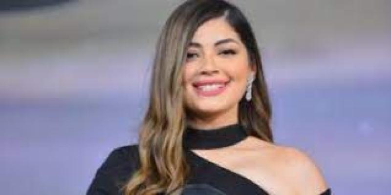 ليلى احمد زاهر تبهر متابعيها فى احدث ظهور