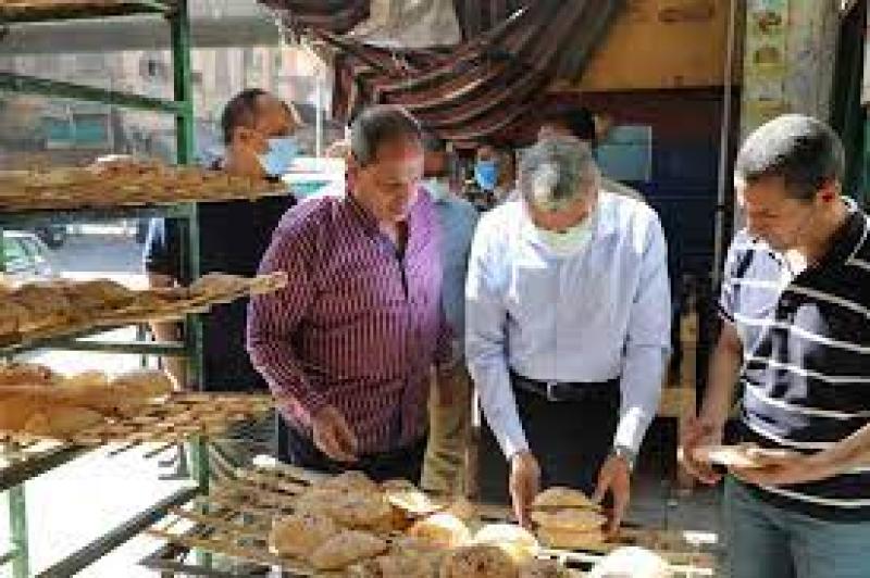 ضبط المدير المسئول عن مخبز بلدي بالقاهرة