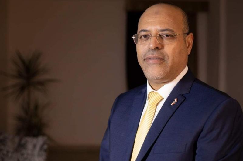 رئيس إتحاد عمال مصر يدين حادث الهجوم الإرهابي على قوة أمنية بالإسماعيلية