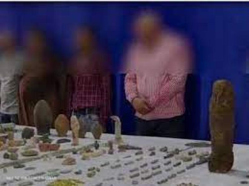 الاتجار في الاثار