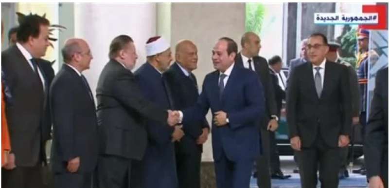 مجدي يعقوب والرئيس السيسي