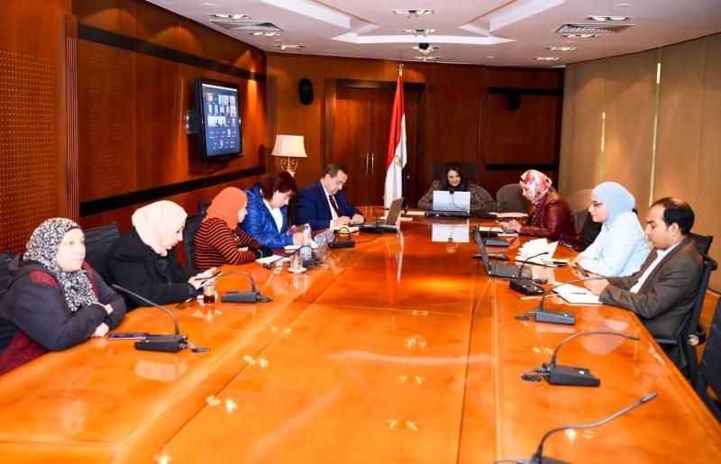 وزيرة الهجرة تلتقي الجالية المصرية في الأردن