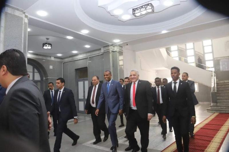 رئيس وزراء الصومال خلال تفقده معهد صحة الحيوان: يجب الاستفادة من الخبرة المصرية في الأنشطة الزراعية