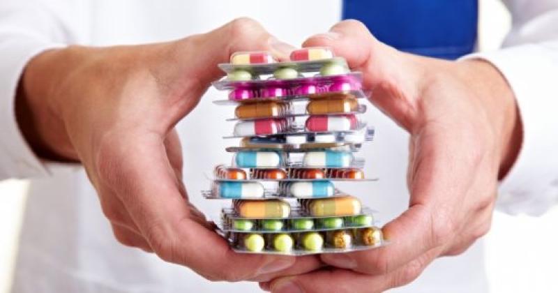 المضادات الحيوية تهدد الحياة.. ”الصحة” توضح