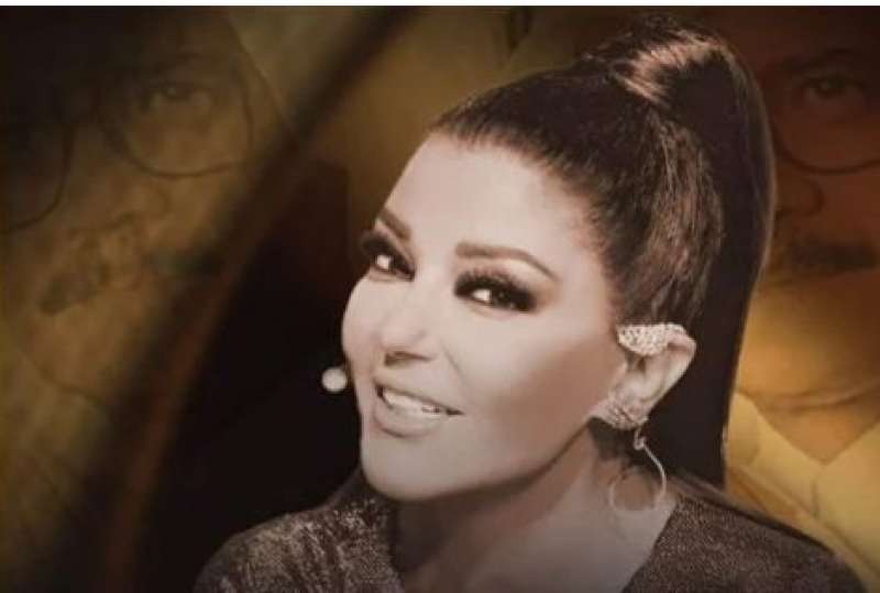 الديفا سميرة سعيد تصل الرياض للمشاركة فى حفل تكريم ” طلال مداح ”