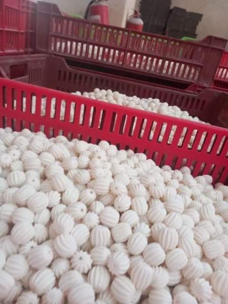 ”تموين الشرقية ”ضبط 11 طن خامات مجهولة المصدر تستخدم في تصنيع حلوى الأطفال