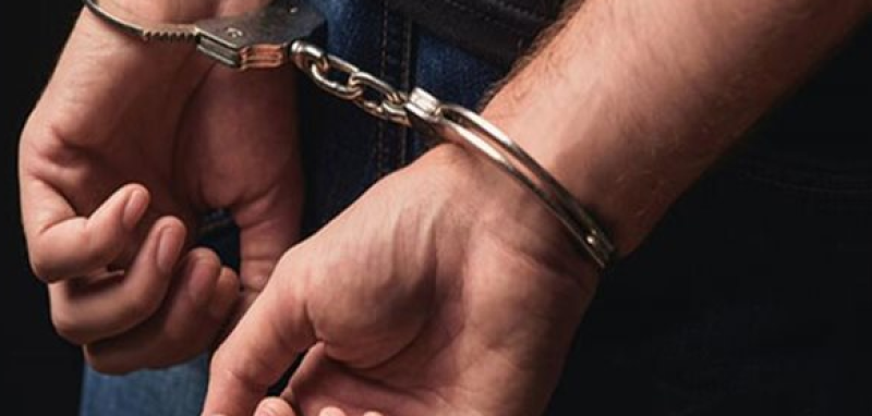 تجديد حبس سائق توك توك بتهمة حيازة 18 مطواة بالمعادي 