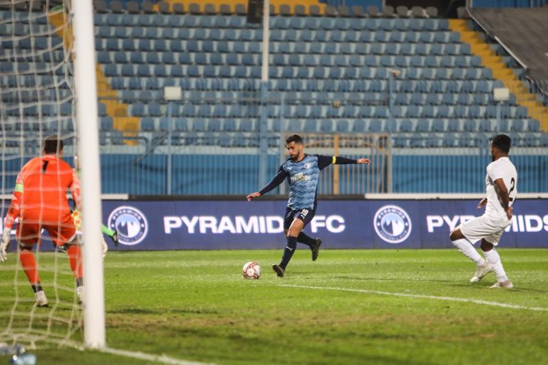 بيراميدز يعبر إنبي بثنائية في الدوري المصري الممتاز