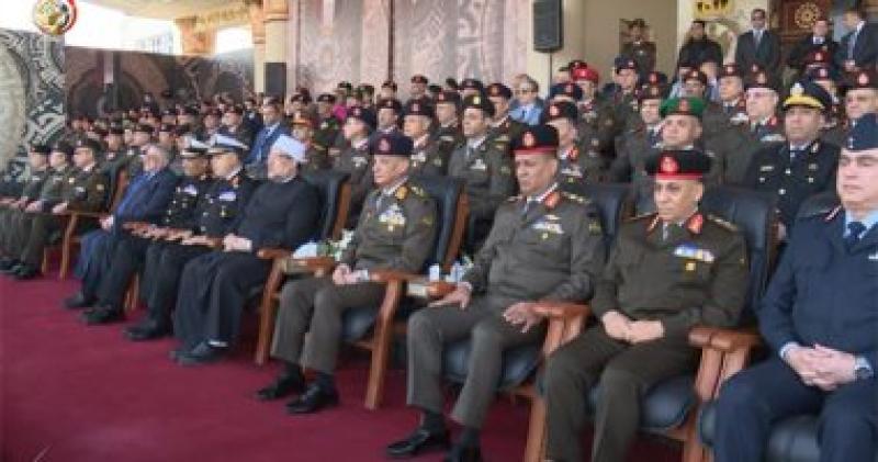 القائد العام المشير محمد زكي وحفل انتهاء فترة الاعداد لطلبة الكليات العسكرية