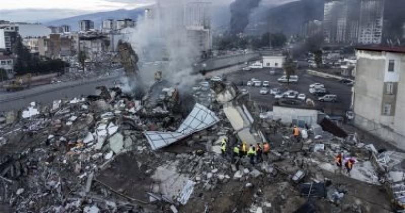 ارتفاع ارقام ضحايا زلزال تركيا وسوريا
