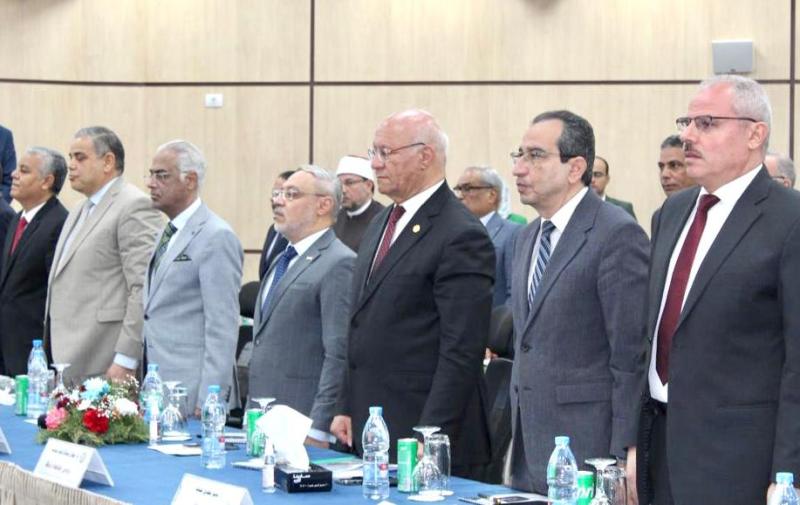 رئيس جامعة طنطا يشارك في اجتماع المجلس الأعلى للجامعات بالأقصر