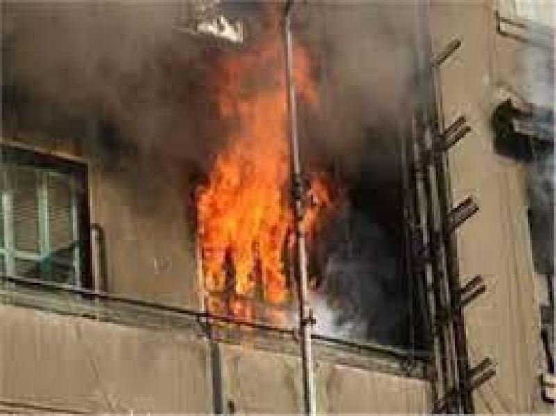 اختناق 4 أشخاص في حريق شقة سكنية بالجيزة